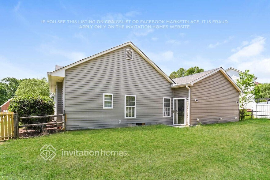 Building Photo - 456 Linsbury Ct