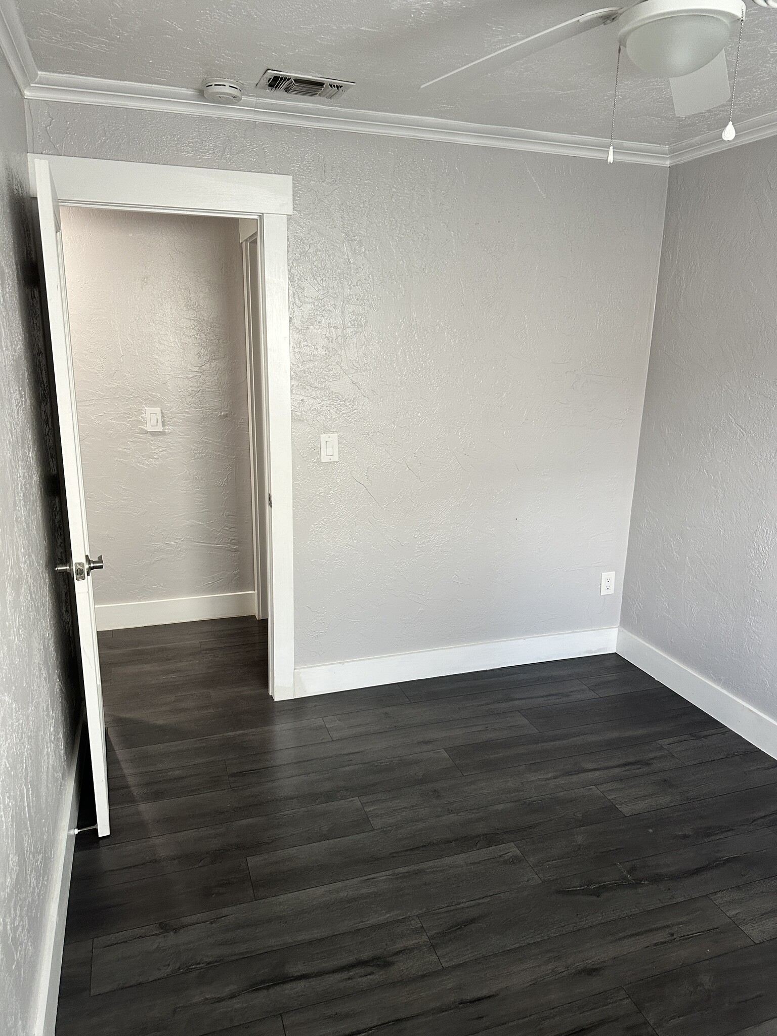 Bed 2 - 4864 Chablis Ct