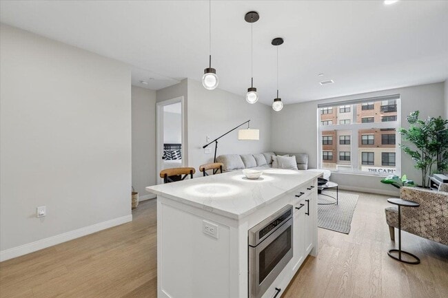 Building Photo - 18 Artisan Dr