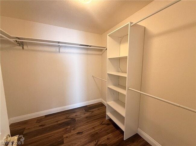 Building Photo - 853 Dancing Vines Ave