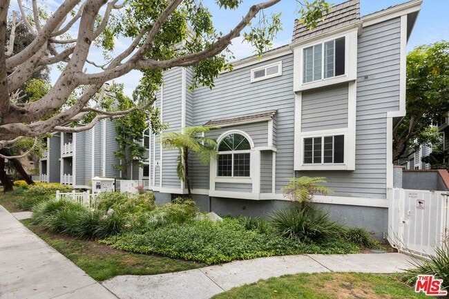 Building Photo - 8500 Falmouth Ave