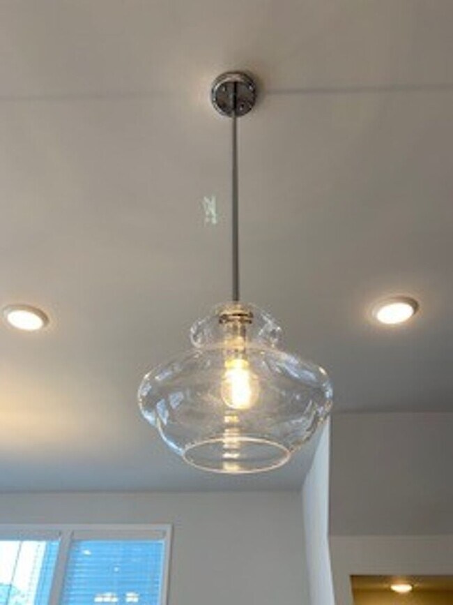 Building Photo - Townhome in Avinity Estates
