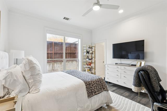 Building Photo - 6605 Bandera Ave