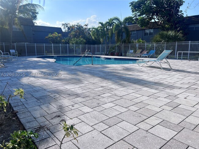 Building Photo - 4651 NW 9th Dr