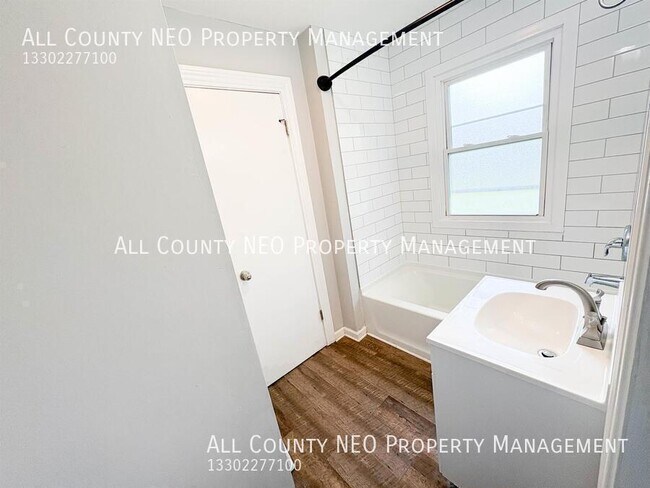 Building Photo - 580 Winans Ave