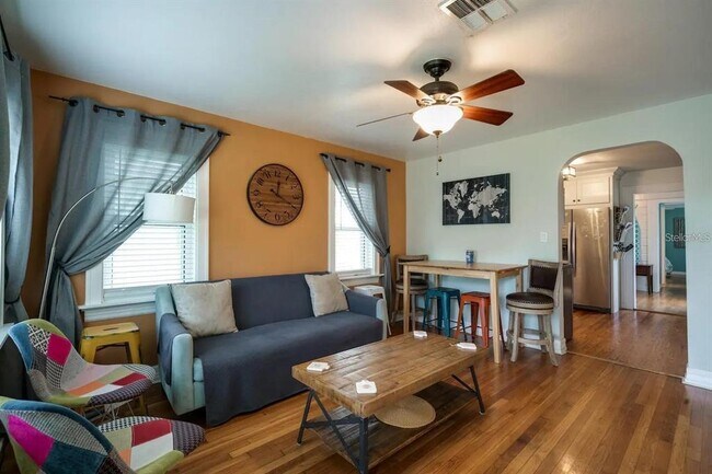 Building Photo - 1501 29th Ave N