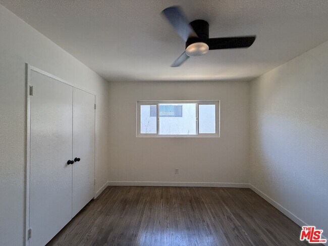 Building Photo - 25226 Loytan St