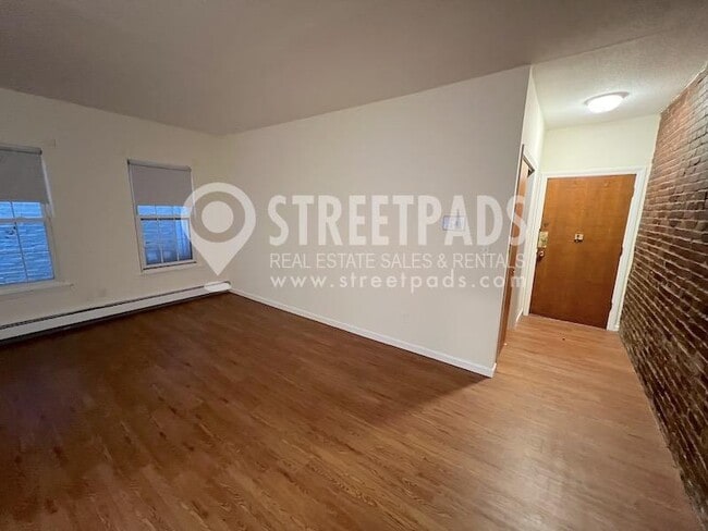 Building Photo - 1 bedroom in Boston MA 02130