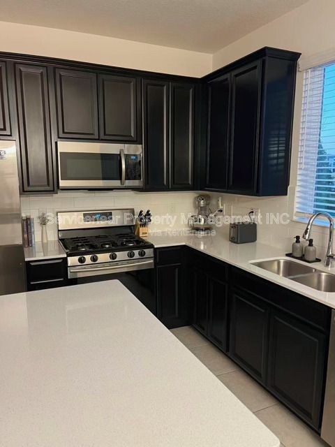 Building Photo - 6268 Camino Dr