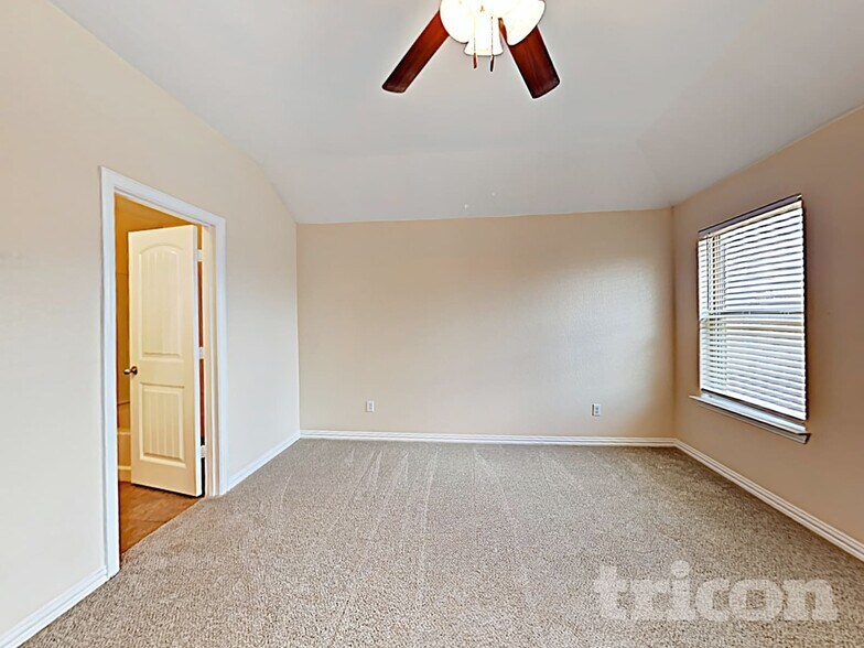 Building Photo - 12313 Hunters Cabin Ct