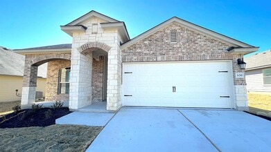 Building Photo - 108 Pivot Dr