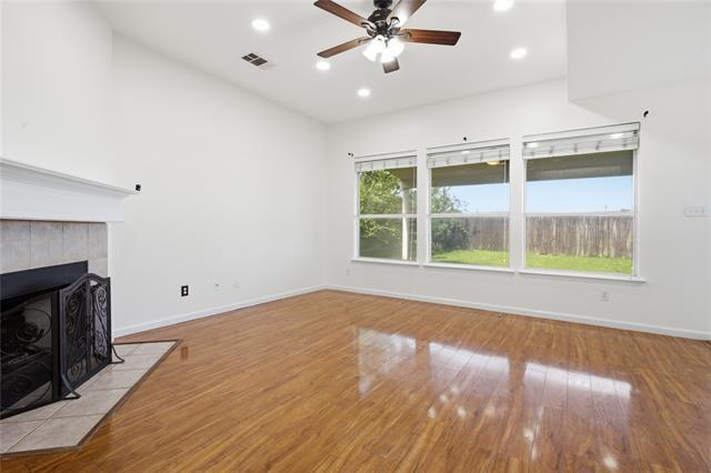 Building Photo - 2114 Rustic Ridge Dr