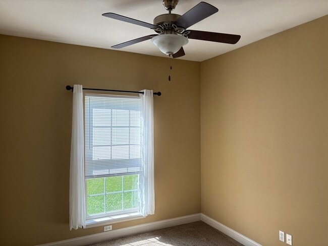 Building Photo - 6411 Brookfield Ct Dr