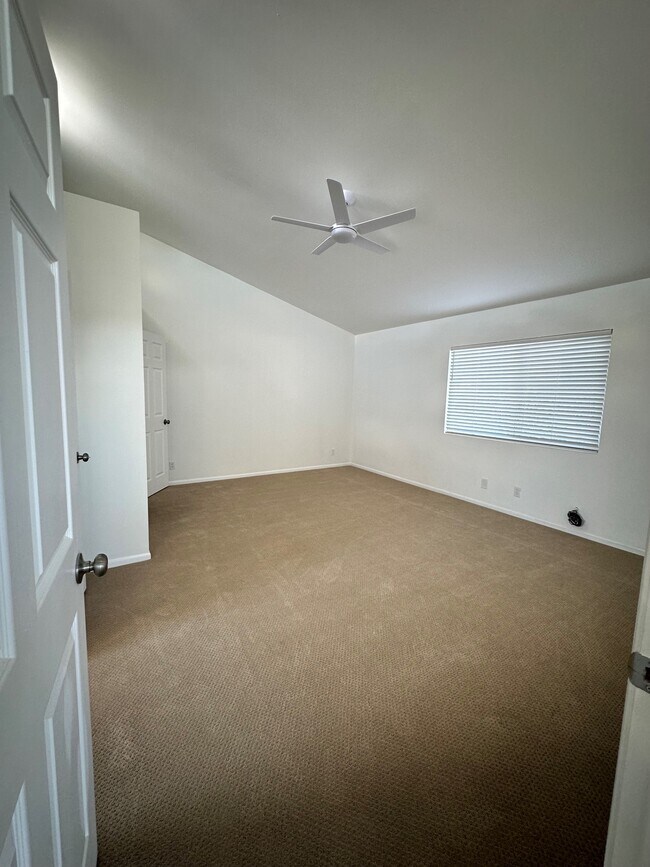 Entrance to Master - 4162 W 167th St