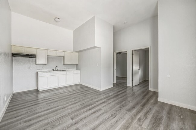 Building Photo - 2 Bedroom Apt in Brownsville, TX
