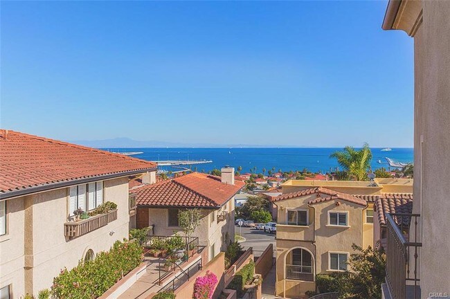 Building Photo - 2912 Baywater Ave