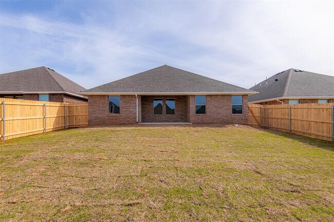 Building Photo - 8401 NW 162nd St