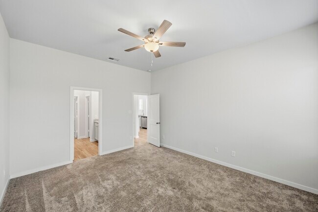Building Photo - 21106 Armstrong County Dr