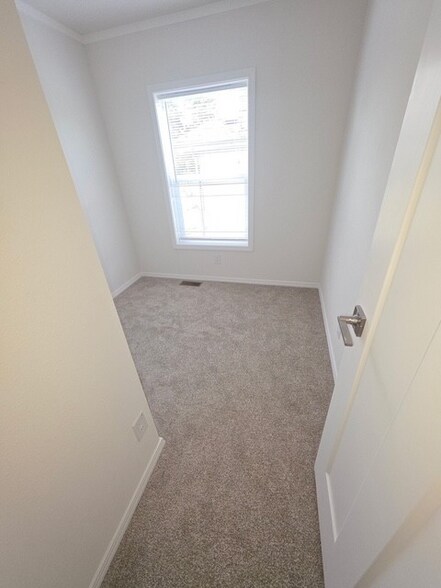 Building Photo - 87675 US-101