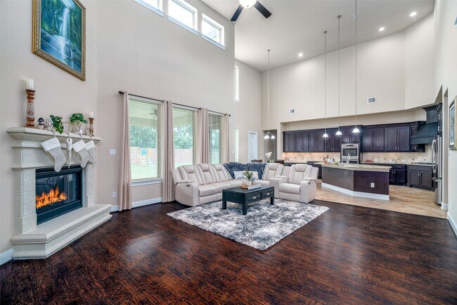 Building Photo - 16406 Baston Creek Dr