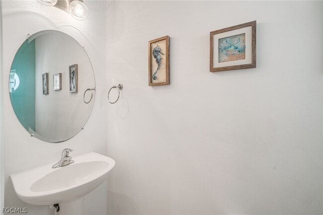 Building Photo - 3174 Antica St