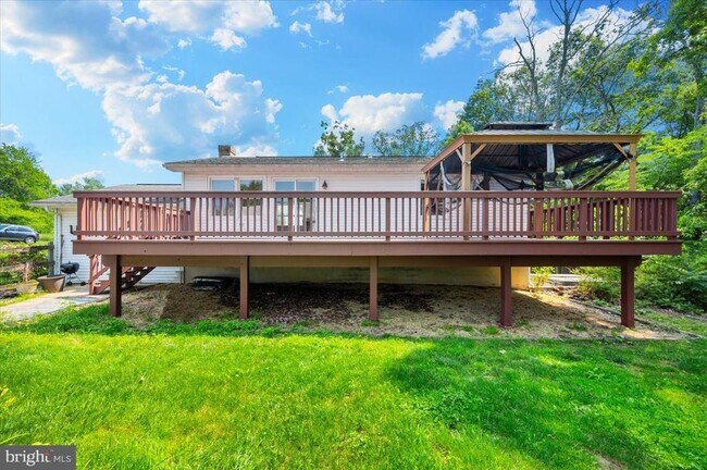 Building Photo - 11584 Liberty Oak Dr