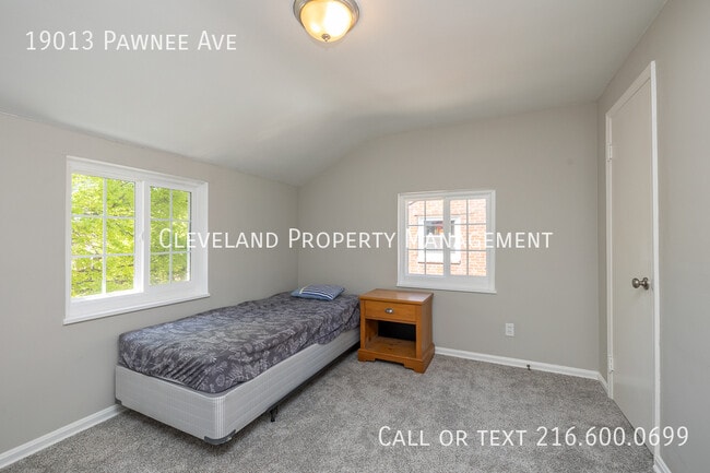 Building Photo - 19013 Pawnee Ave