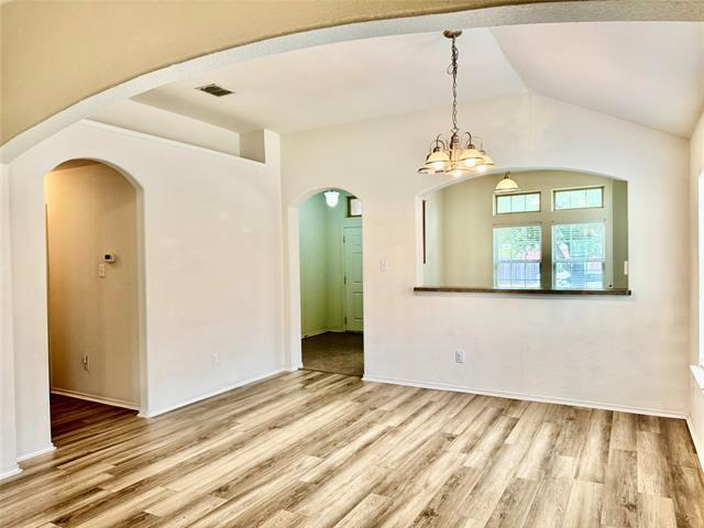 Building Photo - 330 Sardius Blvd