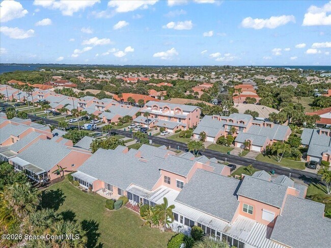 Building Photo - 119 Casseekee Trail