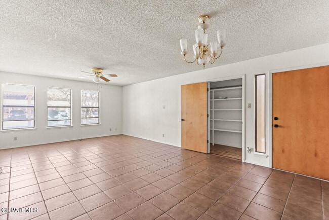 Building Photo - 7465 Stoney Hill Dr