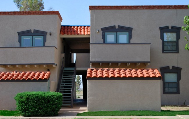 Apartments For Rent Tularosa, NM - Las Rosas Apartments