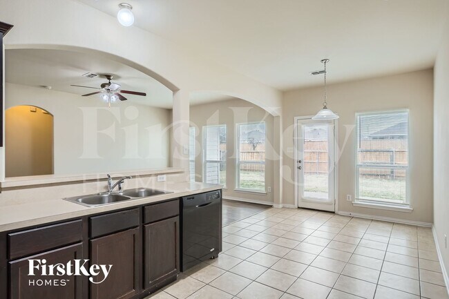 Building Photo - 6728 Ohana Pl