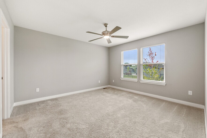 Primary BR Double Window - 13305 W 180th St