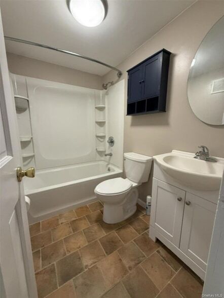 Building Photo - 315 Fox Run Ln