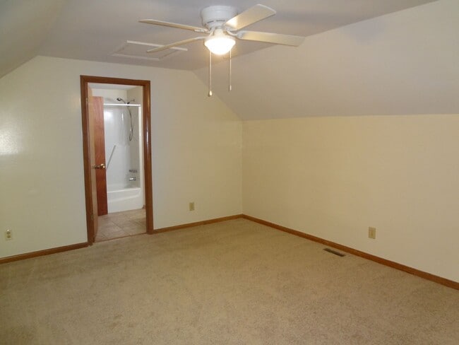 Building Photo - 93 Lystra Hills Ln