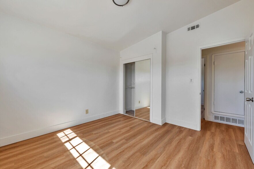 Building Photo - 8511 Andrea Ct
