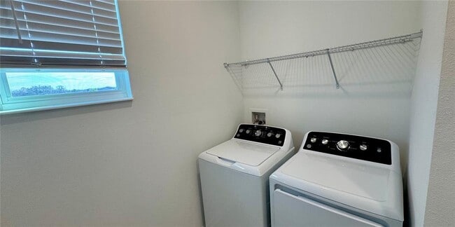 Building Photo - 93 Nine Iron Dr