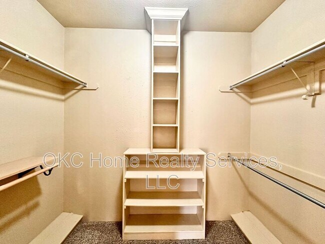 Building Photo - 4232 NW 144th St