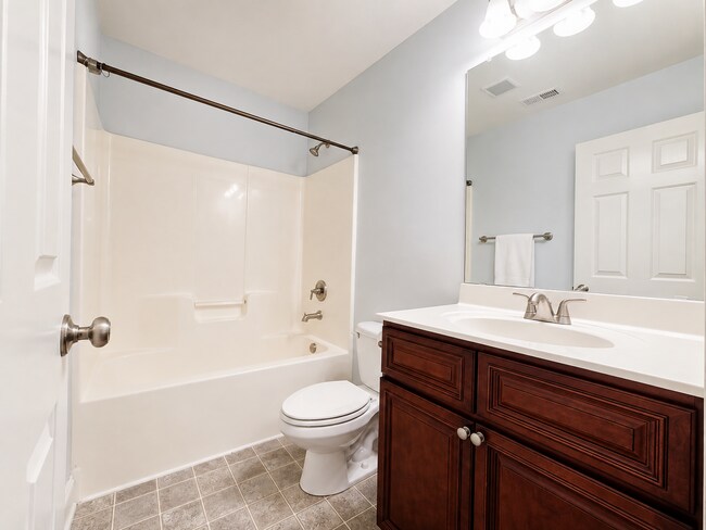 Building Photo - 112 Wilda Dr