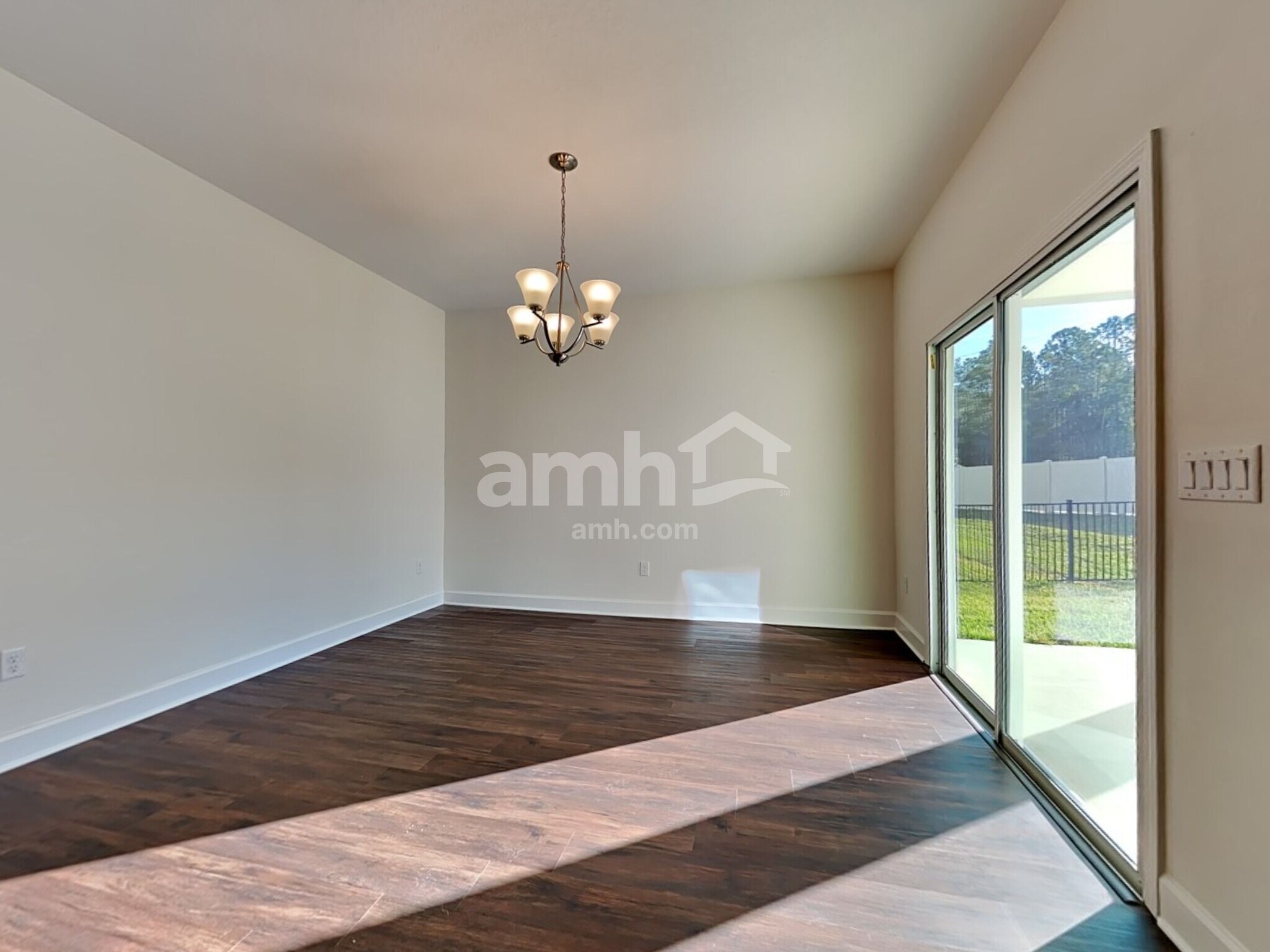Building Photo - 2814 Alanas Meadow Way