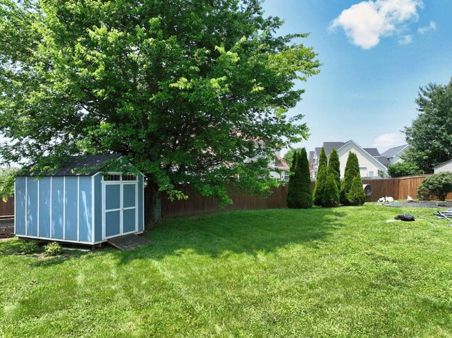 Building Photo - Show-Stopping Rental Home – A Rare Find wi...