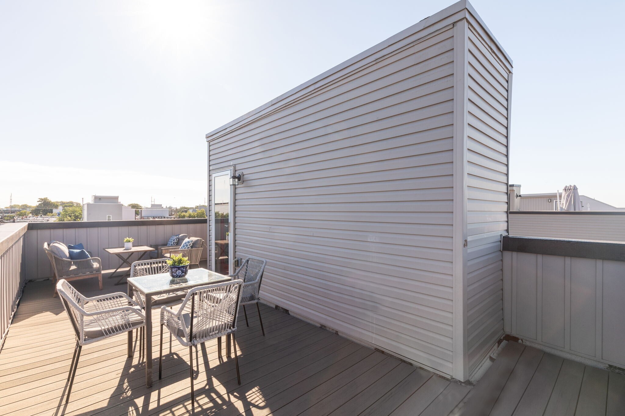 Building Photo - 1325 S Dover St