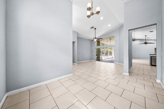 Building Photo - 16105 Temple Blvd