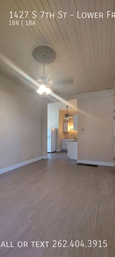 Building Photo - Remodeled 1 Bedroom Lower w/ Private Entry