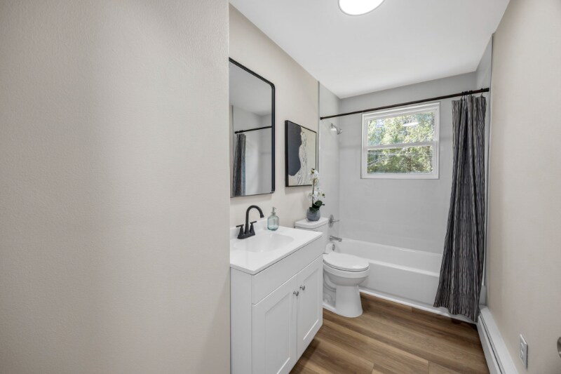 Building Photo - 57 Cheshire Dr