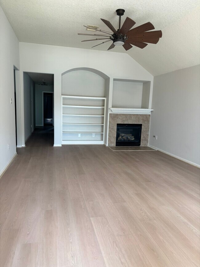 Building Photo - 22531 Goss Spring Ct