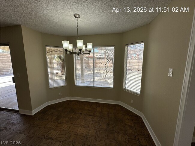 Building Photo - 115 Hanover Dr