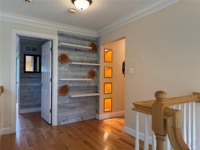 Building Photo - 14228 Manderleigh Woods Dr