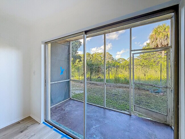 Building Photo - 961 NW 45th St