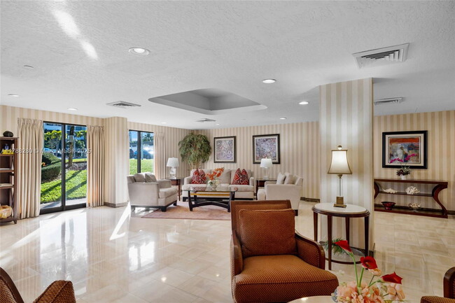 Building Photo - 3031 N Ocean Blvd